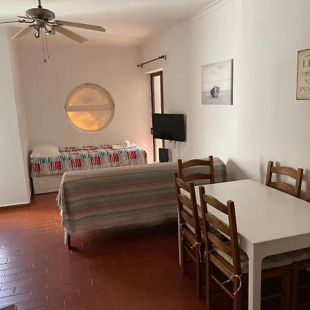 Qbeach Apartment *